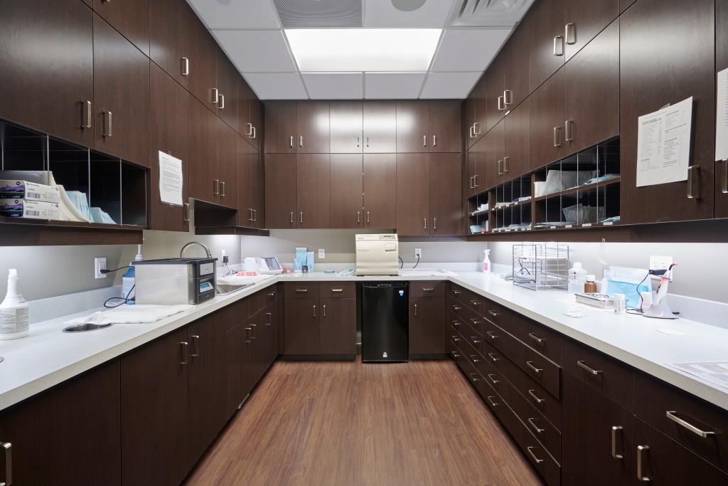 The Oral Surgery Center and The Periodontal Center Karkela