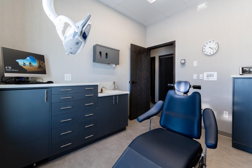 Images tagged "oralsurgerycenter"